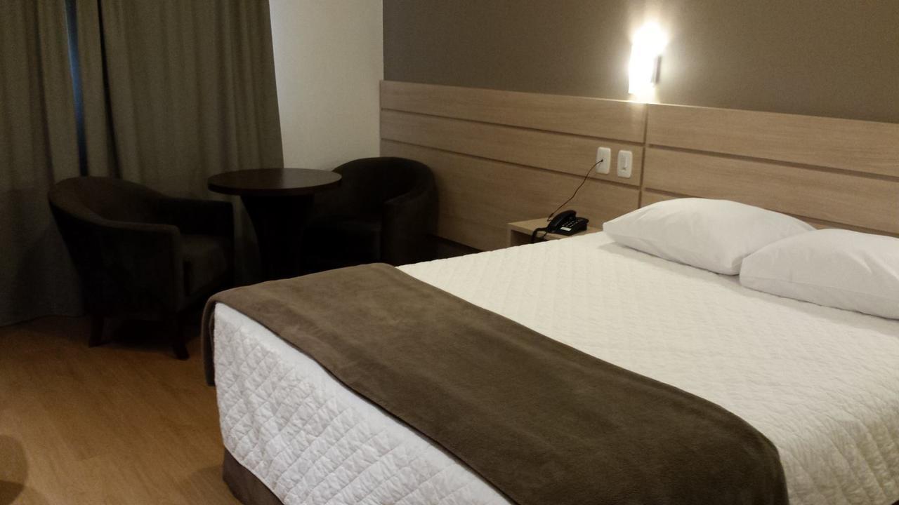 Executivos Hotel 上克鲁斯 外观 照片